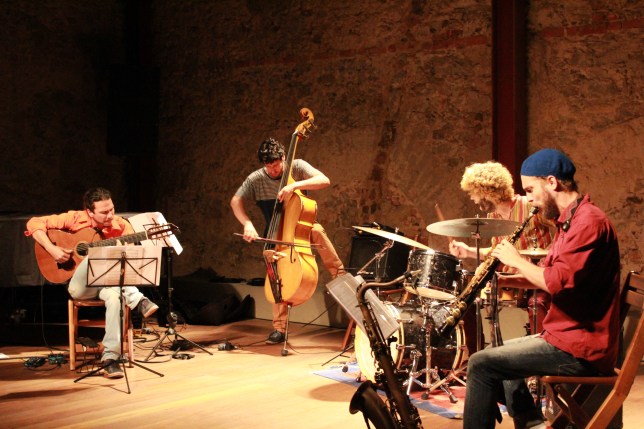 RELOGIO DE DALÍ_Por_Andreia Mota